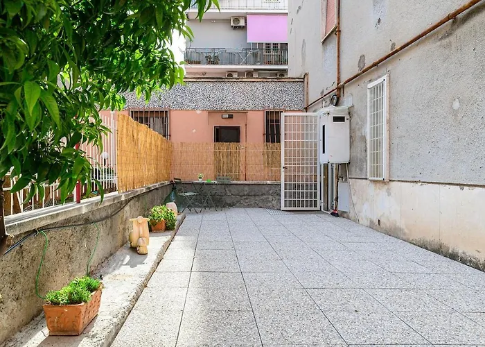 Il Vicoletto Apartment *